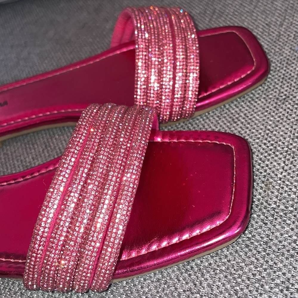 FN “Came Across You Flat Sandals” 💖 - Picture 6 of 6